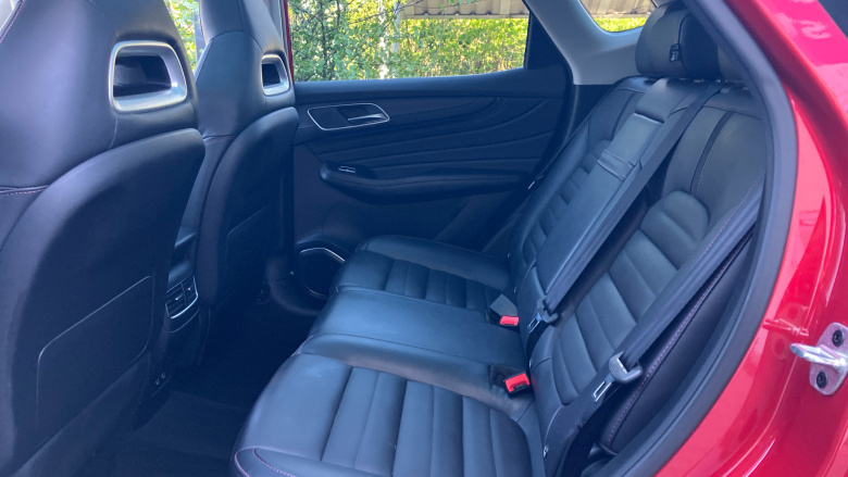 MG Hs 1.5 T-GDI Exclusive 5dr DCT Petrol Hatchback